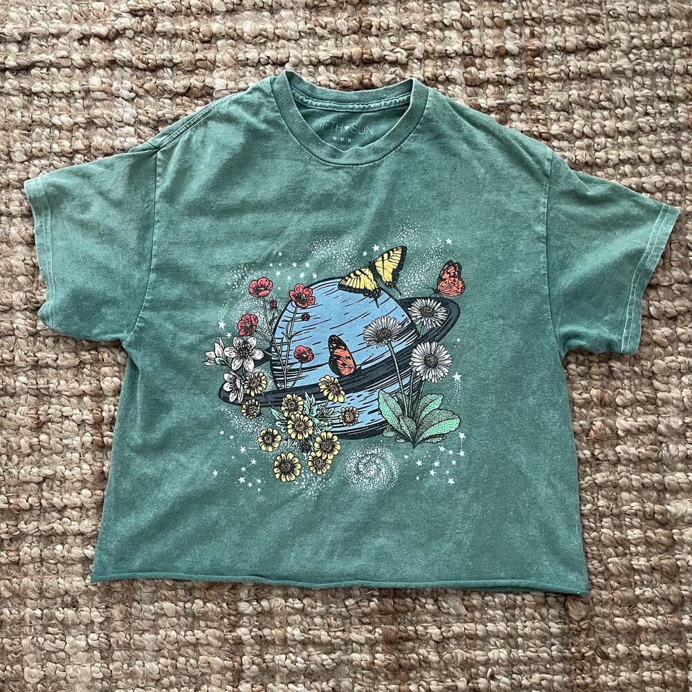 Fifth Sun Vintage Wash Green Graphic Tee Cropped Boxy Raw Hem Women's M